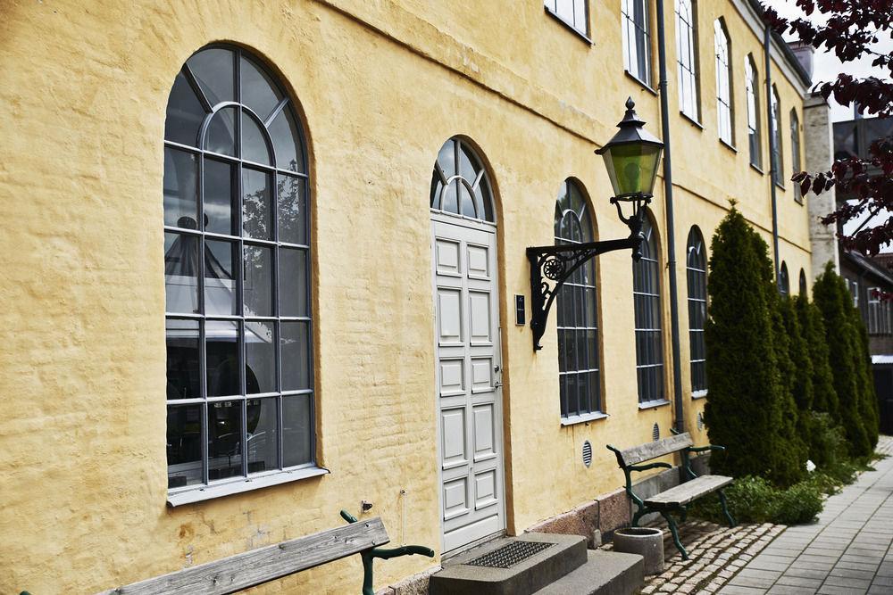 Stoberiet Hostel สเวนด์บอร์ก ภายนอก รูปภาพ The former home of the Danish National Museum of Photography and Film
