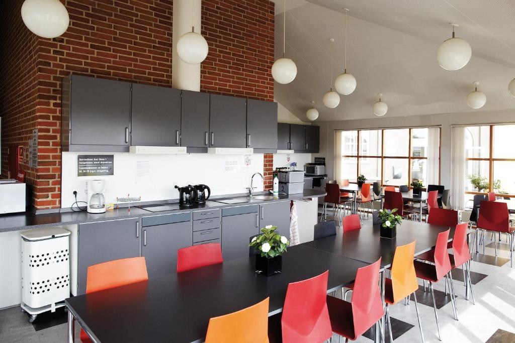 Stoberiet Hostel สเวนด์บอร์ก ภายนอก รูปภาพ The kitchen at the University of East Anglia